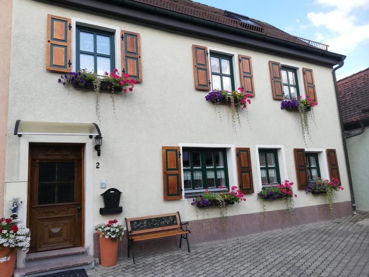 Ochsenhof Apartamento Feuchtwangen Exterior foto